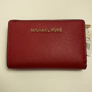 Michael Kors wallet NWOT!